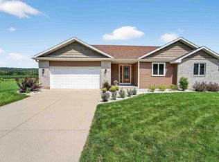 1120 Gils Way, Cross Plains, WI 53528
