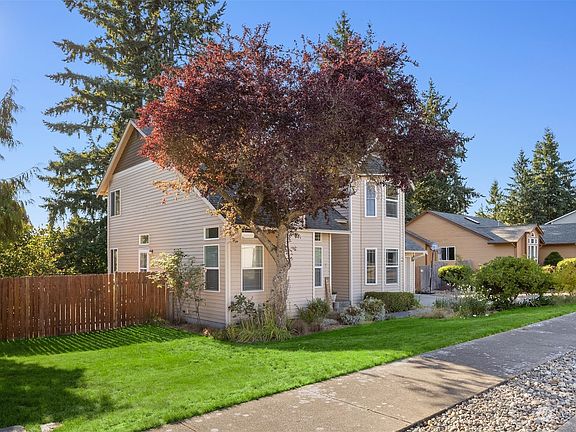 4th image of 9683 Clipper Place NW