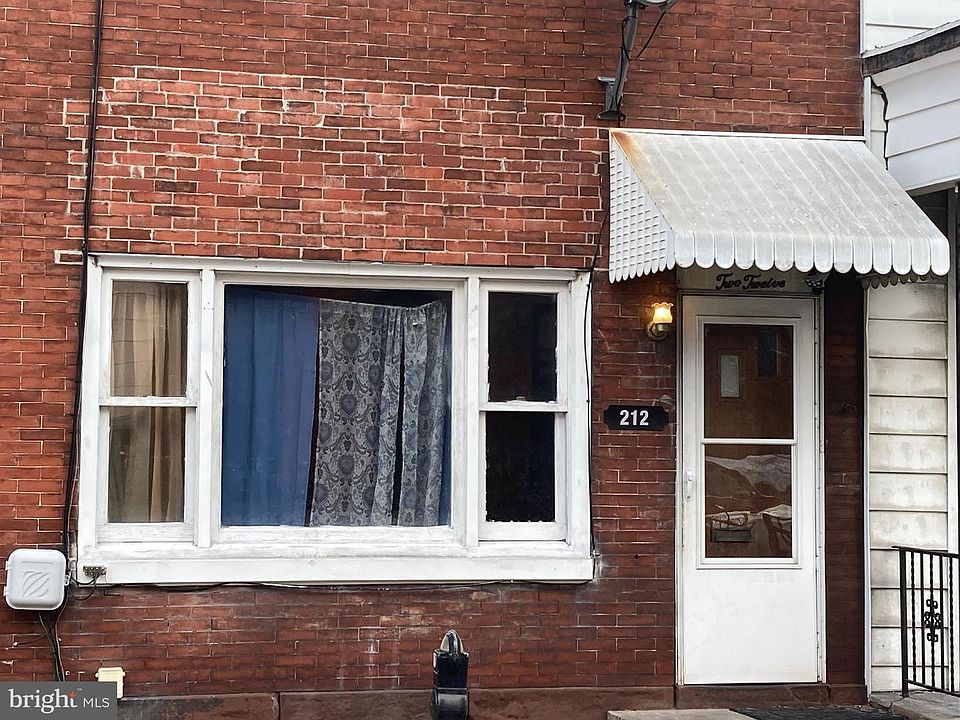 1st image of 212 N 2nd St