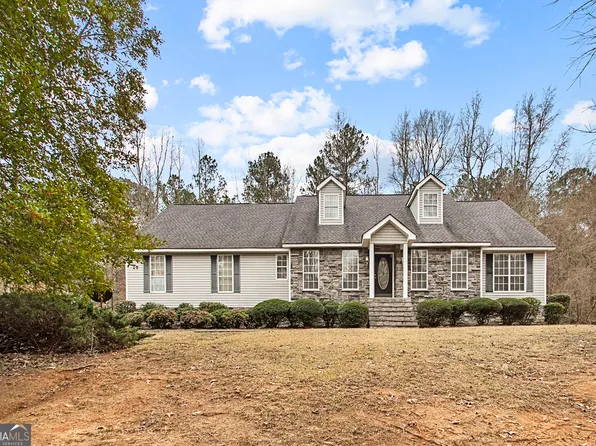 144 Cross Creek Cir, Macon, GA 31210