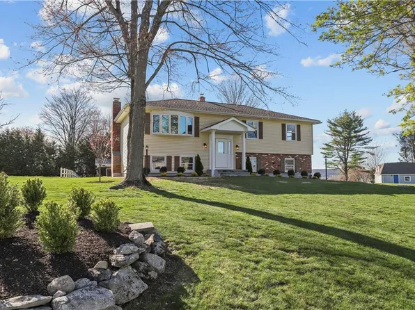 3141 Quinlan Street, Yorktown Heights, NY 10598