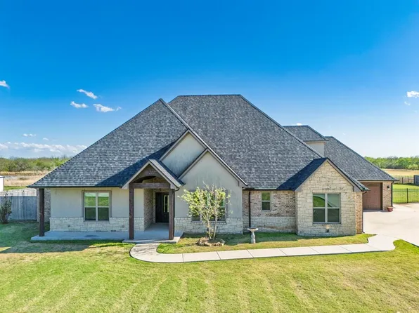 39755 Demoy Dr, Shawnee, OK 74804