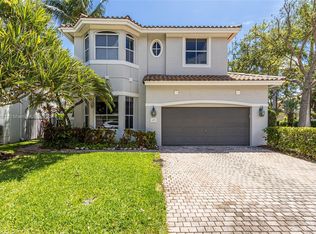 1467 Mariner Way, Hollywood, FL 33019