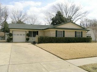 1018 S Alexander Ave, Duncanville, TX 75137