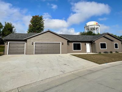 1850 23rd St UNIT 42, Spirit Lake, IA, 51360