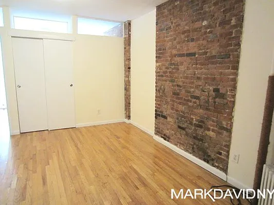 Rented by Mark David | media 25