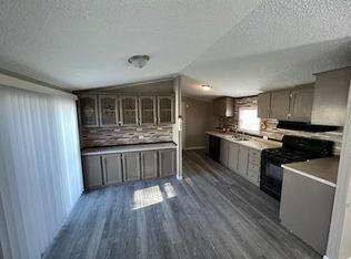 High Cliff, Milan, IL 61264
