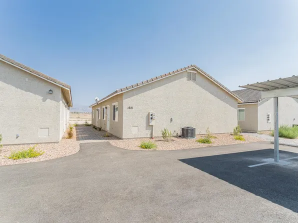 1661 S Dandelion St, Pahrump, NV