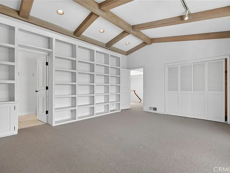 501 Morning Star Ln — Photo 23