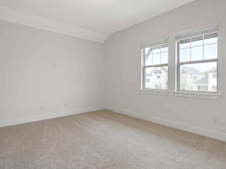 213 Poole Ln — Photo 33