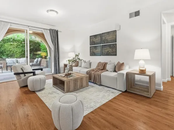1390 Saddle Rack St APT 223, San Jose, CA 95126