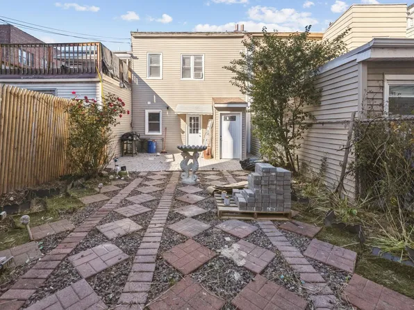 4 Garrison Avenue image 24 of 25