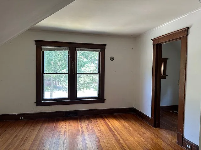 2 bed, 1200 sqft, $785 — Photo 2