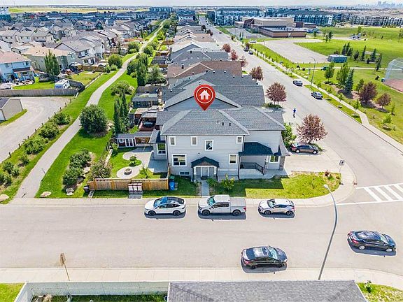 4th image of 126 Skyview Ranch St NE