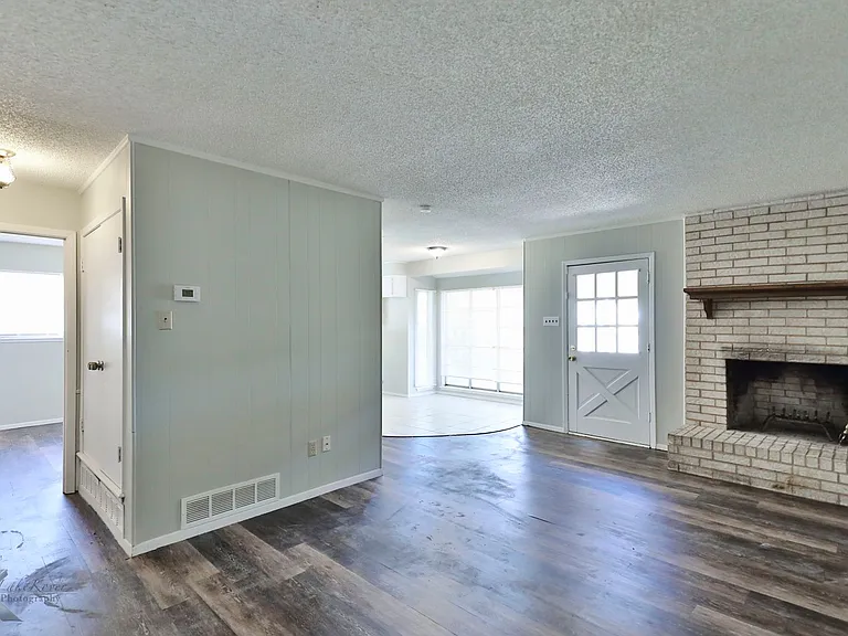 419 Somerset Pl — Photo 17