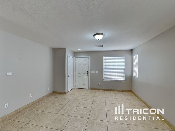 3rd image of 5942 Banbury Heights Way