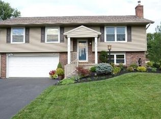 216 Meadowbrook Pkwy E, Horseheads, NY