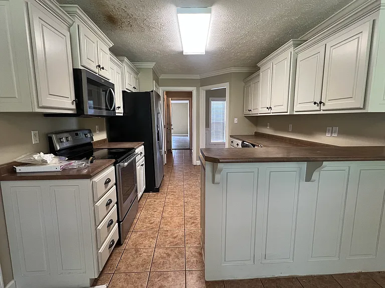 108 Stonecreek Ln — Photo 8