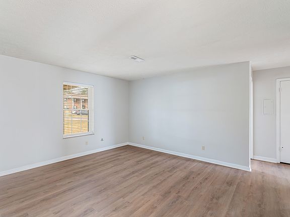 3rd image of 4808 Cannon Ridge Dr #A