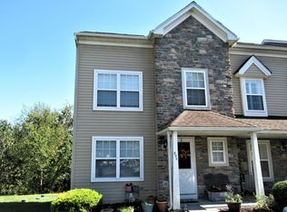 53 Lower Ridge View Cir UNIT A, East Stroudsburg, PA 18302