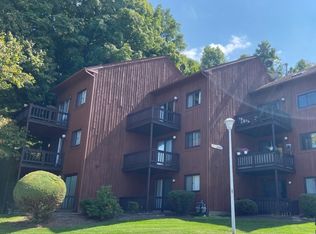 6 Brandywine Dr UNIT 4, Vernon, NJ 07462