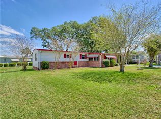 1305 Lester Dr, The Villages, FL 32159