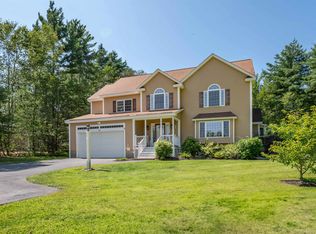 22 Candlestick Ln, Sandown, NH 03873