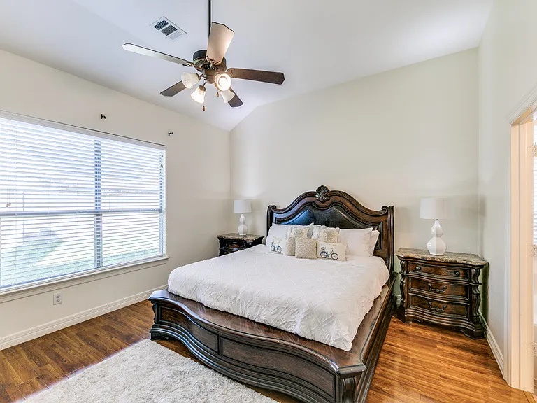 4605 Tina Dr — Photo 9