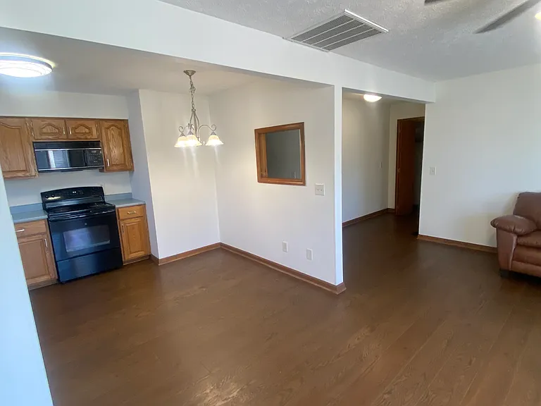 1904 Sherri Ln #A — Photo 8