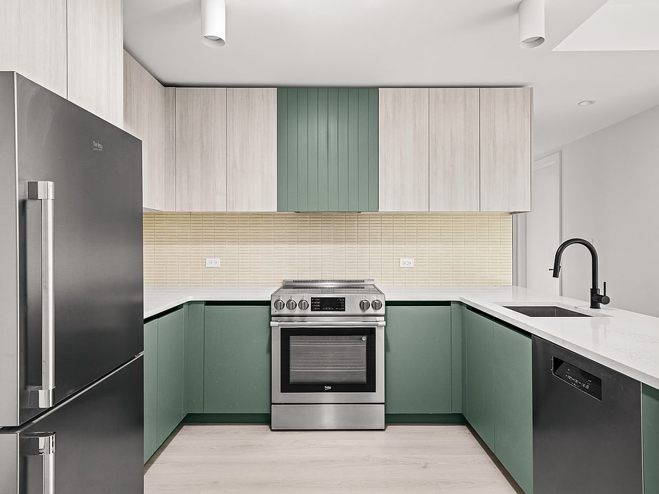 1st image of 138 Bruckner Blvd #6234