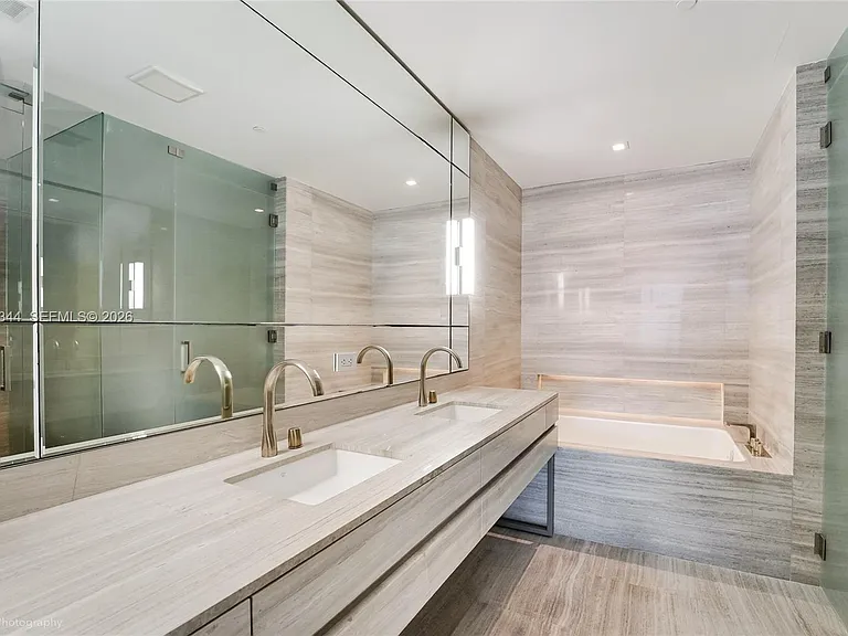 18975 Collins Ave #5103 — Photo 10