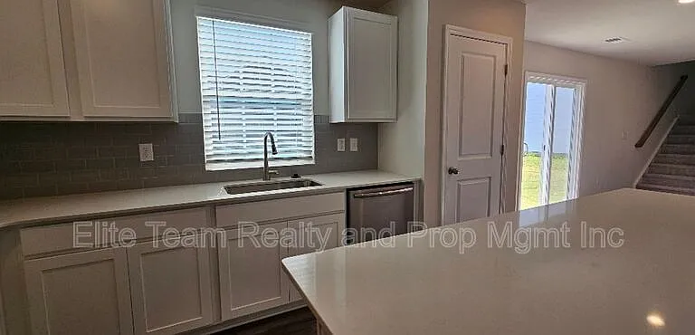 1615 Cannonball Ln — Photo 6