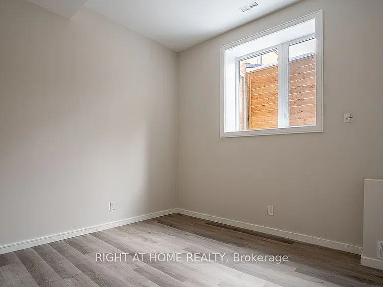 3515 Saint Clair Ave E #BASEMENT — Photo 5