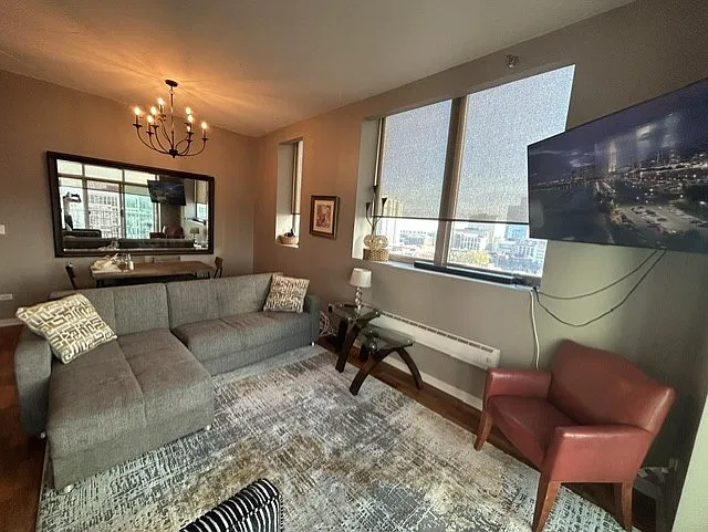 1 bed, 1000 sqft, $2,600 — Photo 2