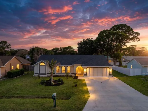 270 Avens Road NE, Palm Bay, FL 32907