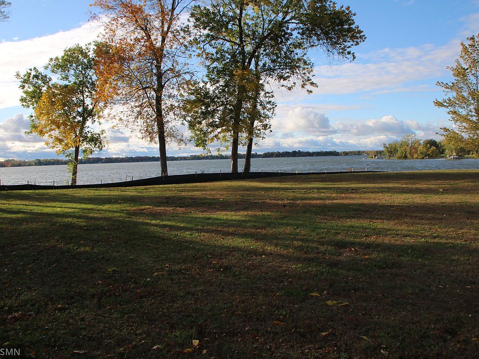 1st image of Xxx Rush Lake Trl