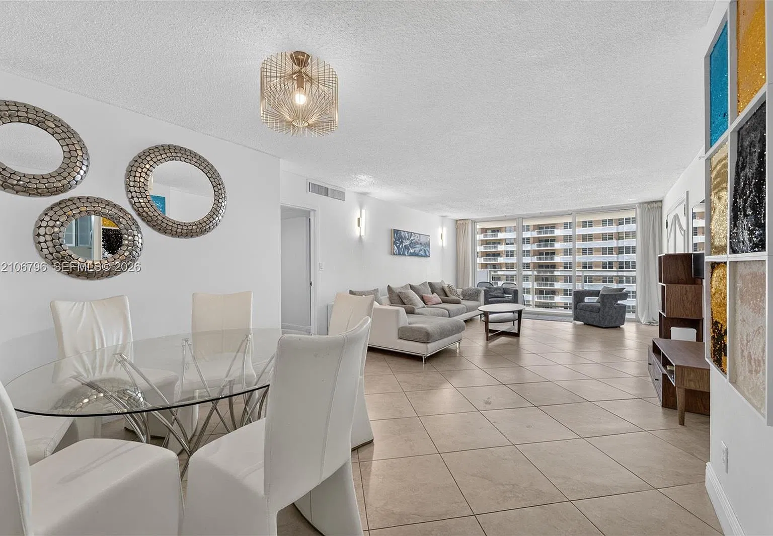 Parker Plaza Condo Estate — Photo 4