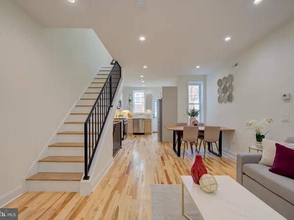 921 S Conestoga St, Philadelphia, PA 19143