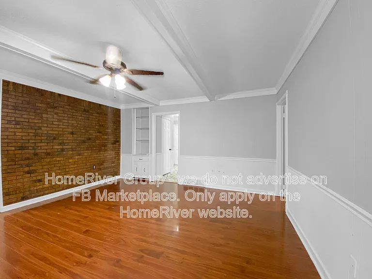 3106 Yates St — Photo 4