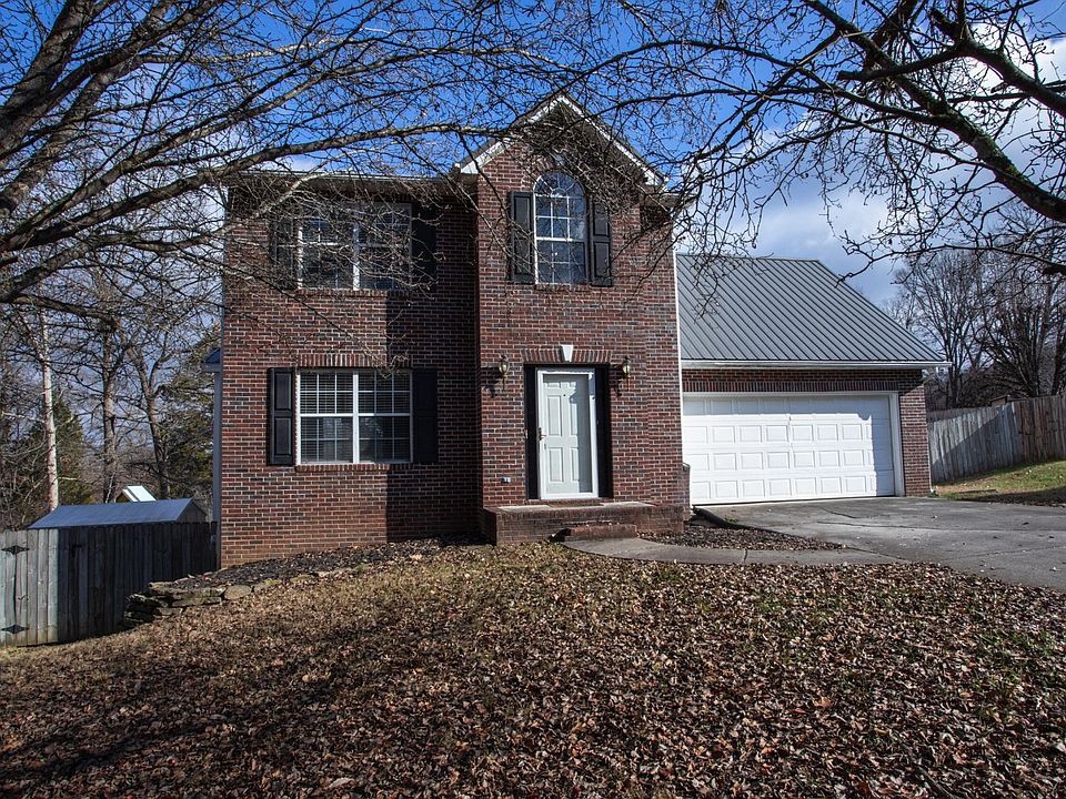1st image of 658 Cornerbrook Ln