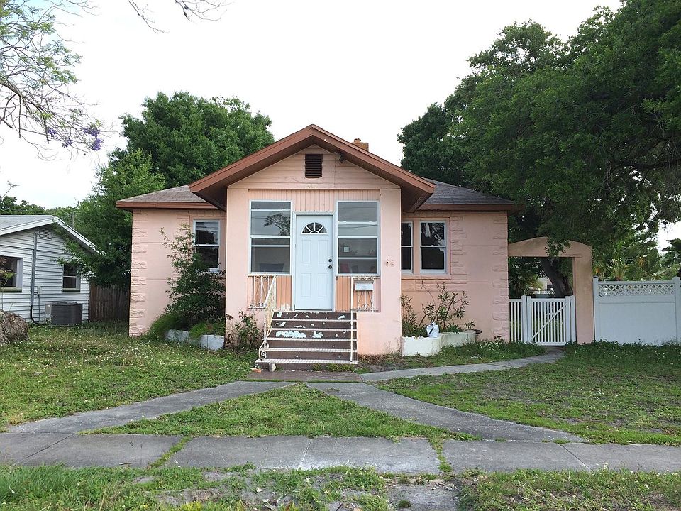 1st image of 437 48th Ave N