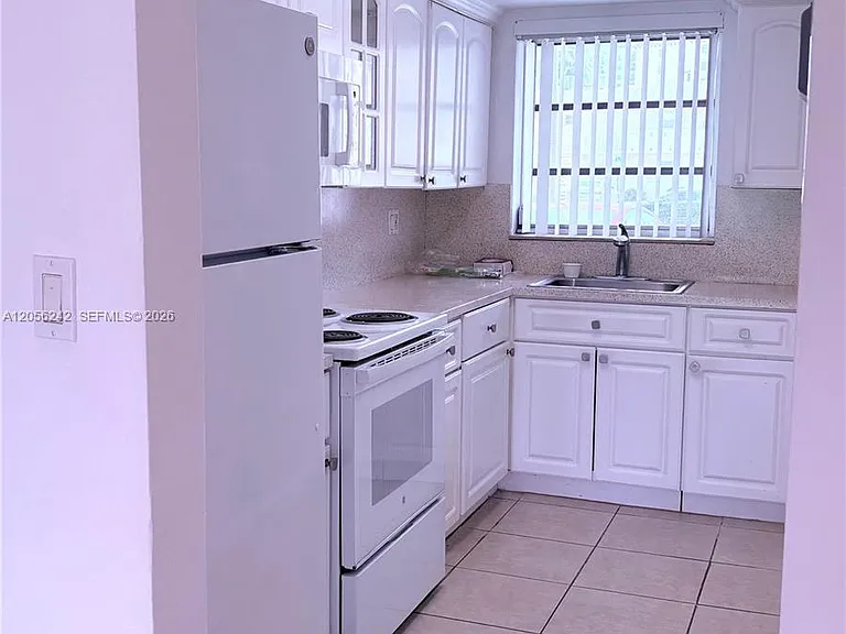 7348 SW 82nd St #C118 — Photo 15