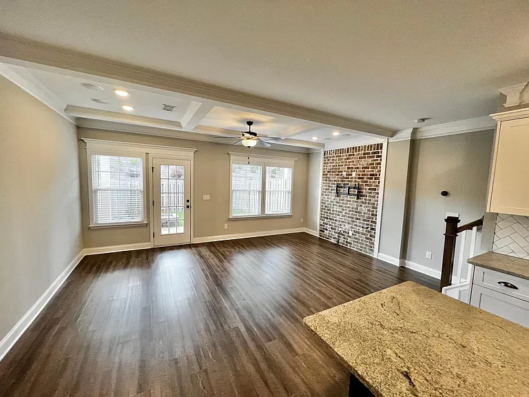 146 Canton Park Ave — Photo 6