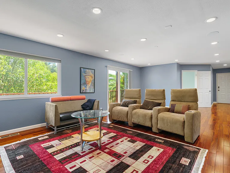 334 Santa Margarita Dr — Photo 29