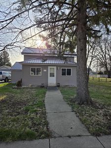 230 South Gilbert Street, Footville, WI, 53537