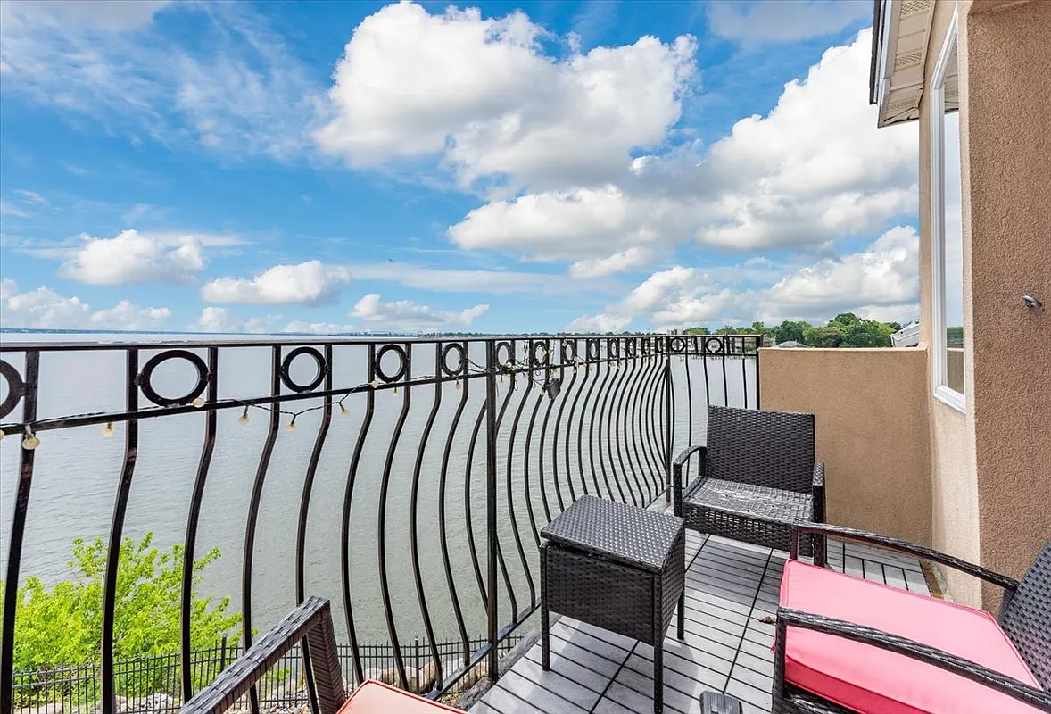 1432 Outlook Ave Unit 3  