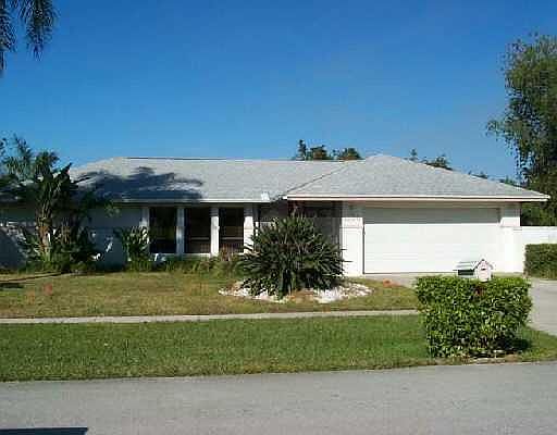 Home For Sale In Eastwood