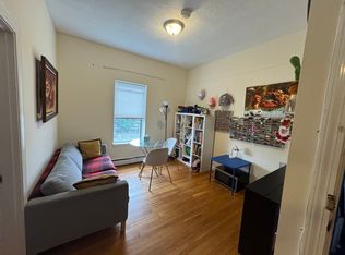 160 N Beacon St APT 22, Boston, MA 02135