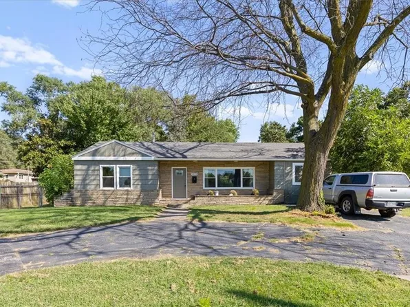 4828 Gibbs Rd, Kansas City, KS 66106