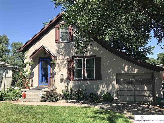 3rd image of 1305 N 50th Ave